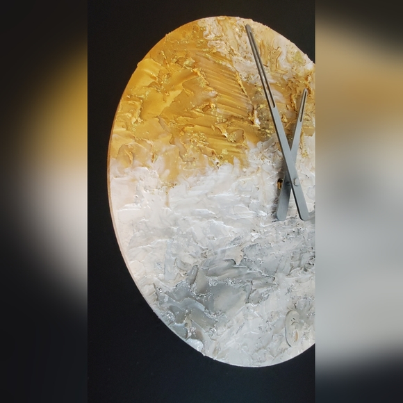 15" Circular Hand-Painted Wall Clock, Gold, Silver, Gray, minimalist style - Picture 3 of 6